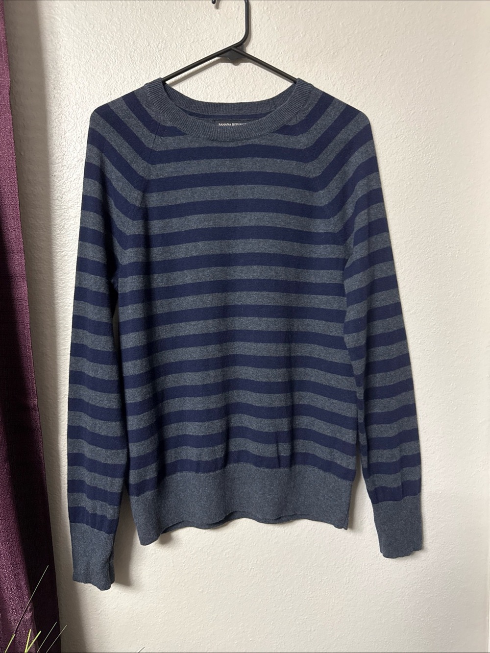 RB5 Banana Republic Men’s Striped Long Sleeve Sweater Size Small